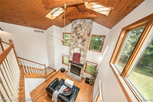 6730 Halyard Road, Bloomfield Hills, MI 48301