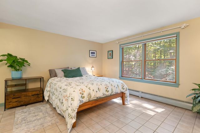 82 Corn Rd, Bolton, MA 01740