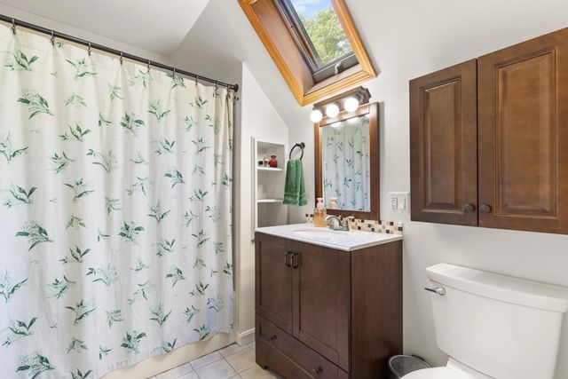 82 Corn Rd, Bolton, MA 01740