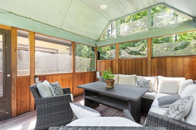 82 Corn Rd, Bolton, MA 01740
