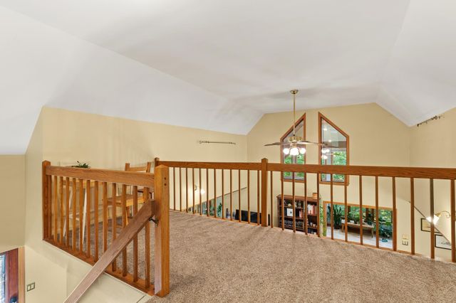 82 Corn Rd, Bolton, MA 01740