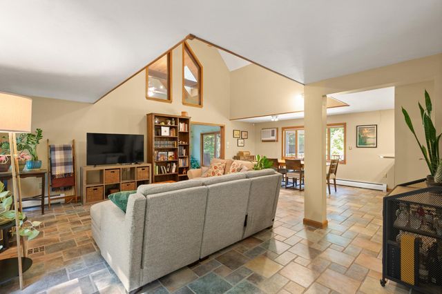 82 Corn Rd, Bolton, MA 01740