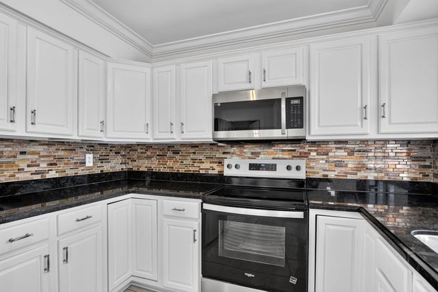 4602 BISON Street, Boca Raton, FL 33428