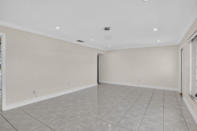 4602 BISON Street, Boca Raton, FL 33428
