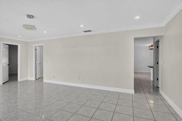 4602 BISON Street, Boca Raton, FL 33428