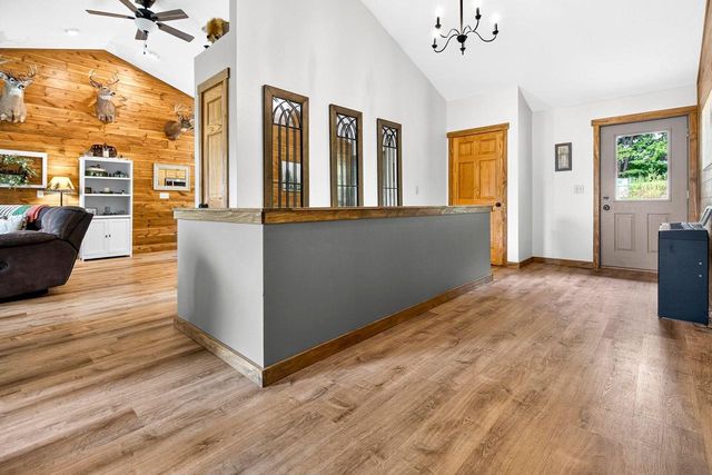 E8566 COUNTY ROAD H, Fremont, WI 54940