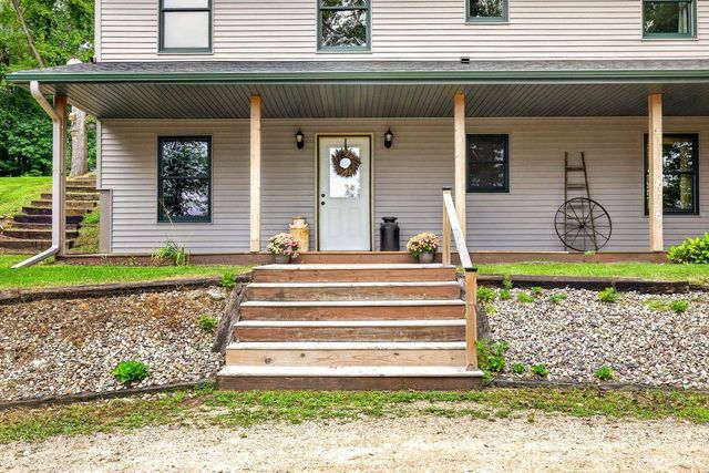 E8566 COUNTY ROAD H, Fremont, WI 54940