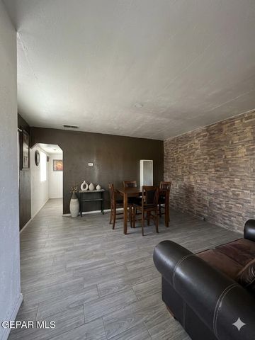 324 DOLAN Street, El Paso, TX 79905