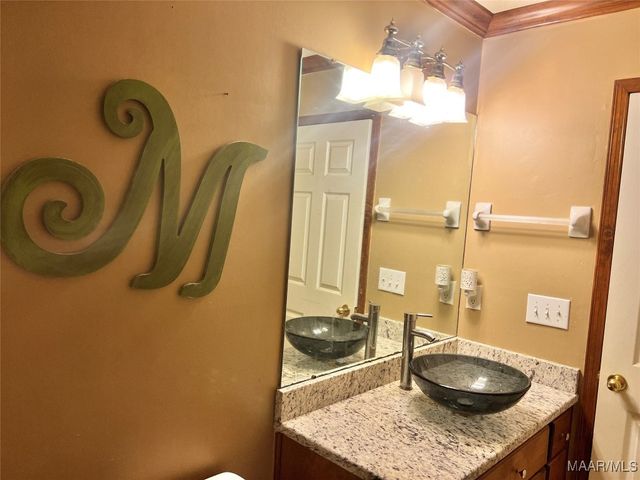 108 GREYSTONE Court, Prattville, AL 36066