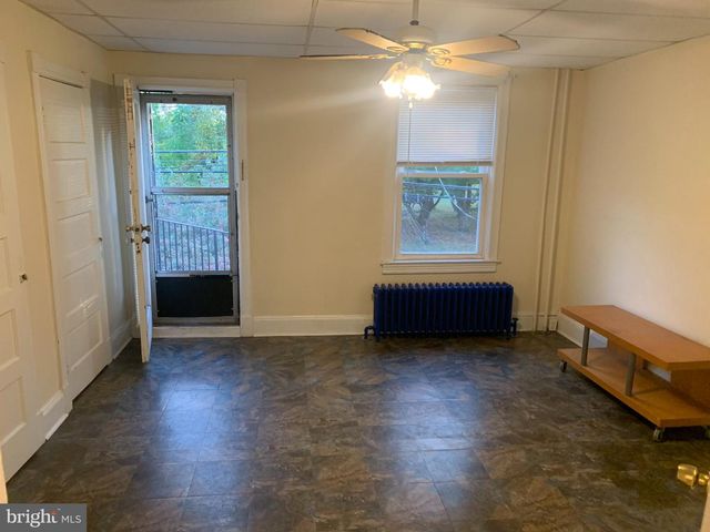 1114 STUYVESANT AVE, Trenton, NJ 08618