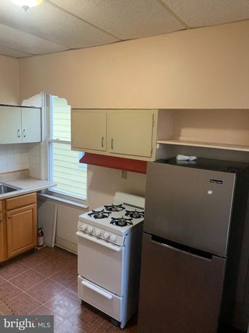 1114 STUYVESANT AVE, Trenton, NJ 08618