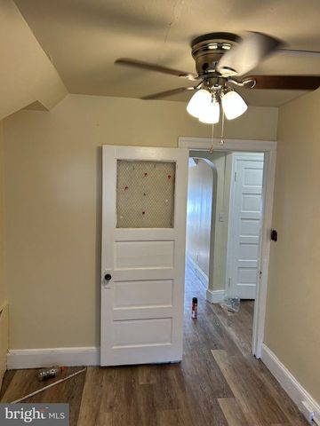 1114 STUYVESANT AVE, Trenton, NJ 08618