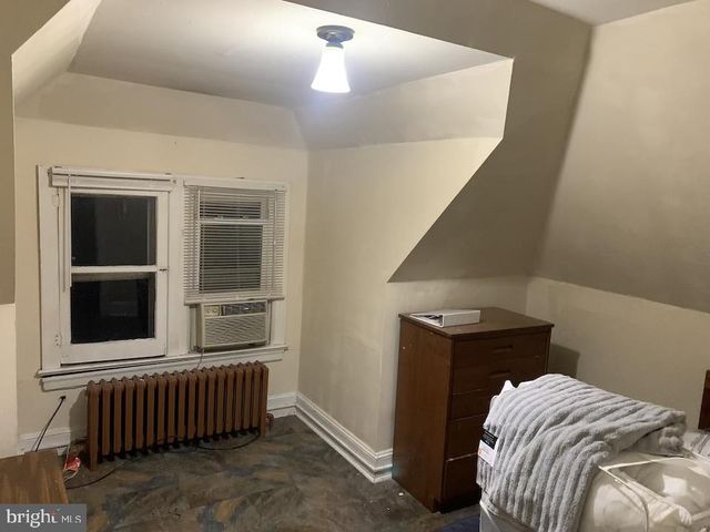 1114 STUYVESANT AVE, Trenton, NJ 08618
