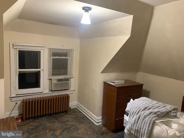 1114 STUYVESANT AVE, Trenton, NJ 08618