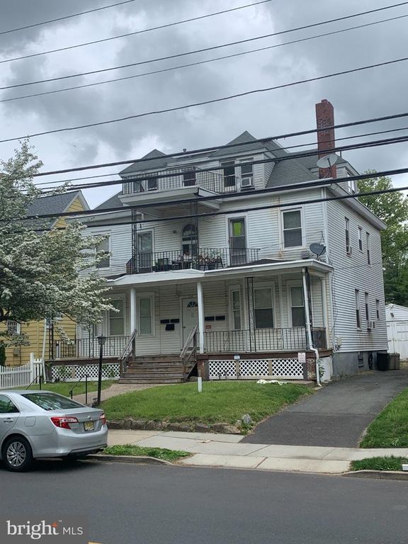 1114 STUYVESANT AVE, Trenton, NJ 08618