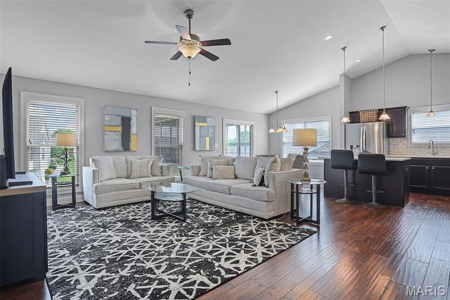 2281 Jubilee Lane, Washington, MO 63090