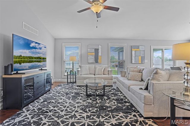 2281 Jubilee Lane, Washington, MO 63090