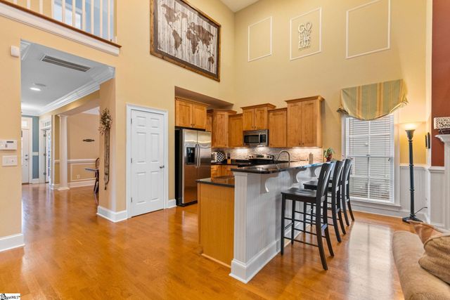 300 Farmers Market Street, Taylors, SC 29687