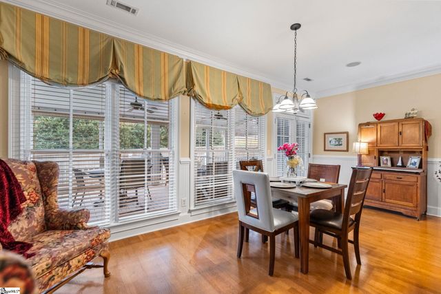 300 Farmers Market Street, Taylors, SC 29687