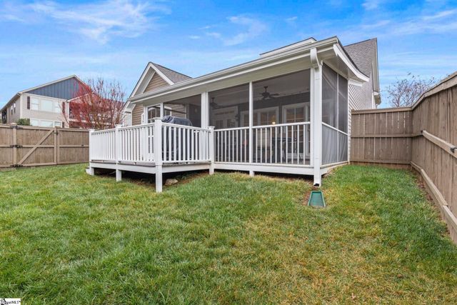 300 Farmers Market Street, Taylors, SC 29687