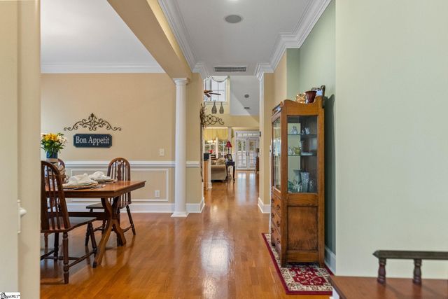 300 Farmers Market Street, Taylors, SC 29687