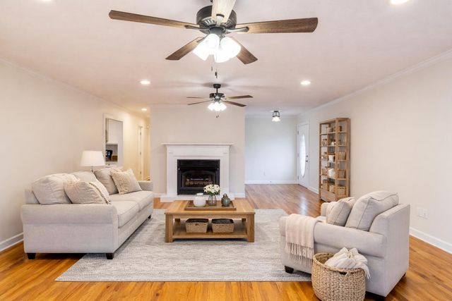 87 Happy Valley Road, Dunlap, TN 37327