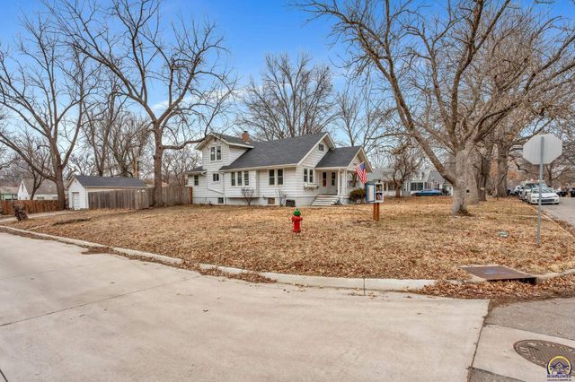 1147 SW Webster AVE, Topeka, KS 66604