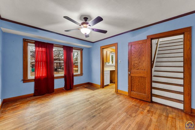 1147 SW Webster AVE, Topeka, KS 66604