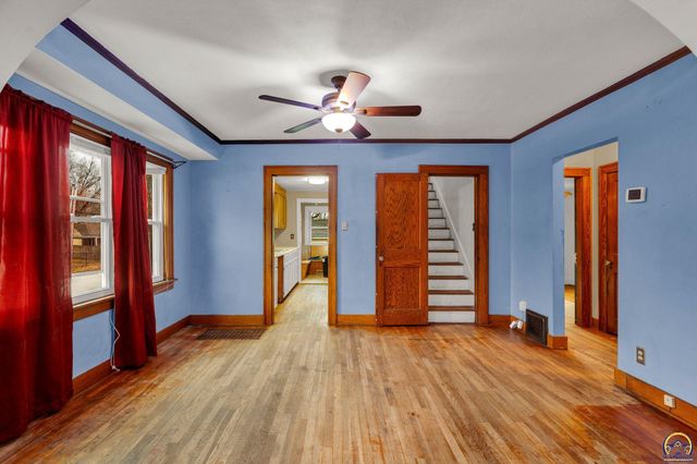 1147 SW Webster AVE, Topeka, KS 66604