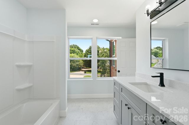 114 Strawberry Court, Lincolnton, NC 28092