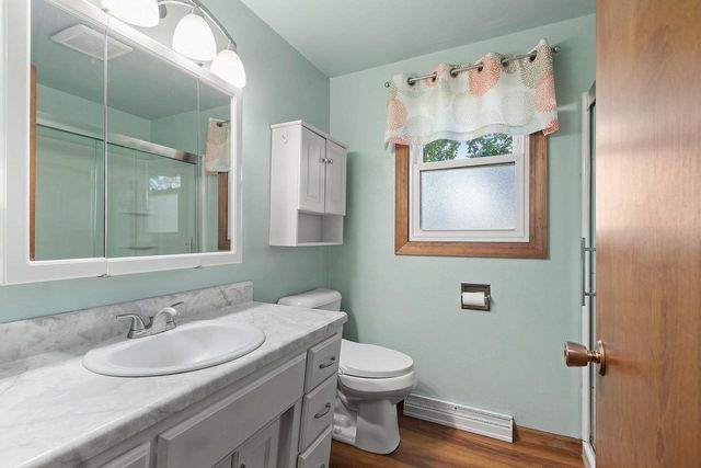 2721 HAZELWOOD LANE, Green Bay, WI 54304