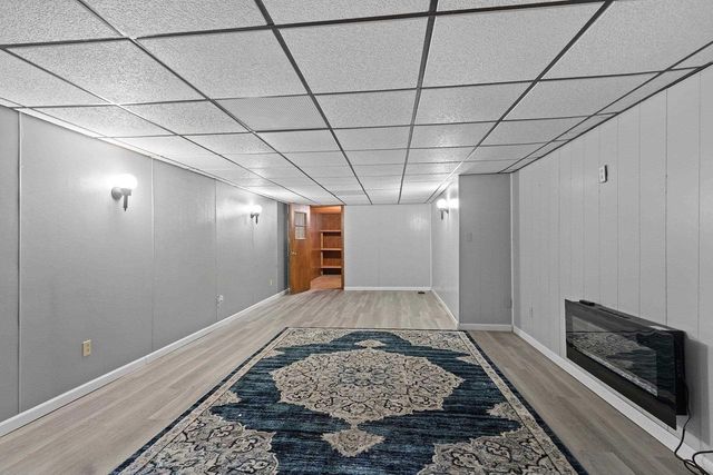 2721 HAZELWOOD LANE, Green Bay, WI 54304
