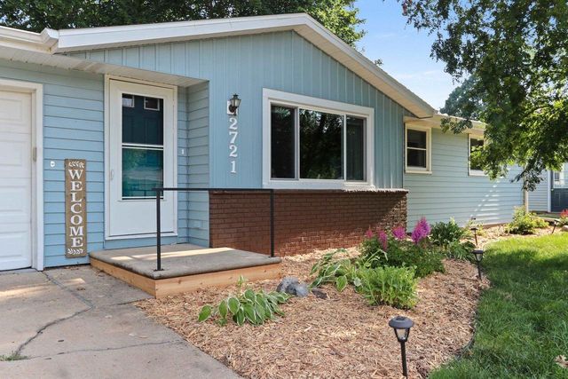 2721 HAZELWOOD LANE, Green Bay, WI 54304