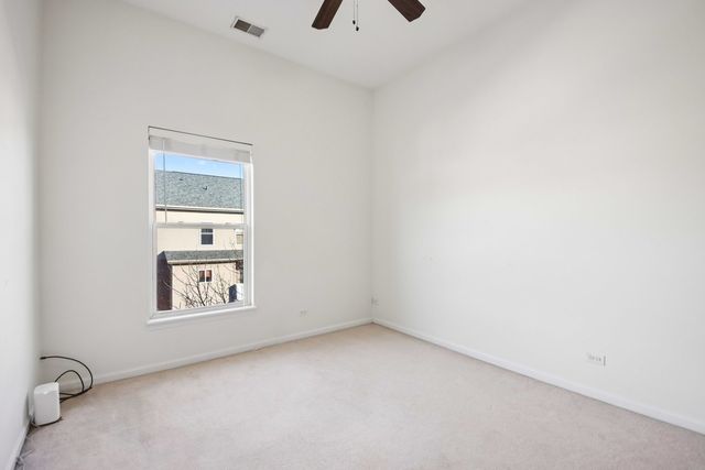 6130 RIVER BEND Place, Lisle, IL 60532