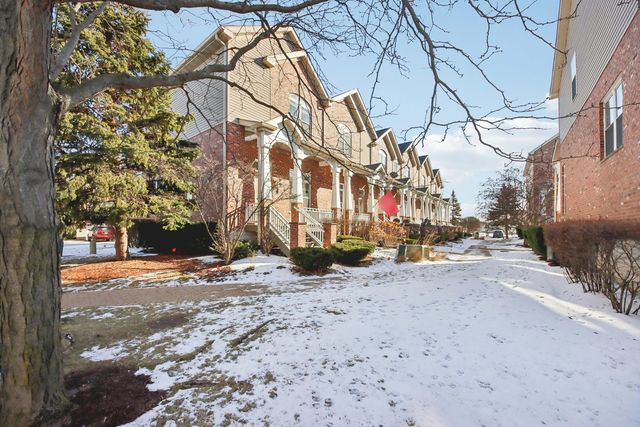 6130 RIVER BEND Place, Lisle, IL 60532