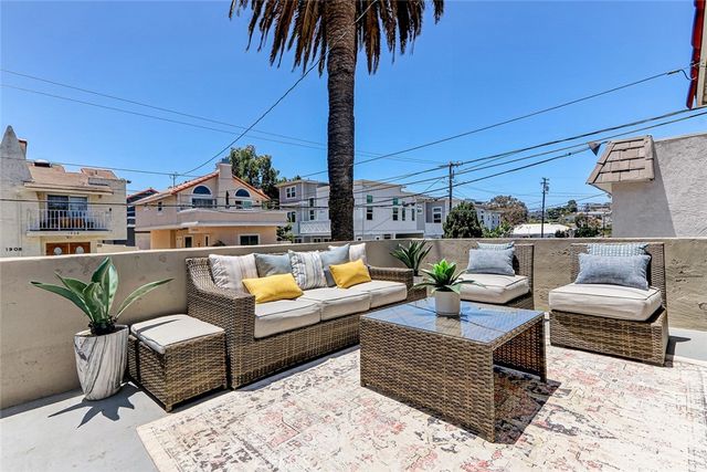 1909 Mathews Avenue A, Redondo Beach, CA 90278