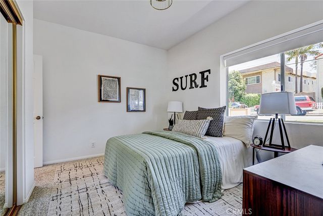 1909 Mathews Avenue A, Redondo Beach, CA 90278