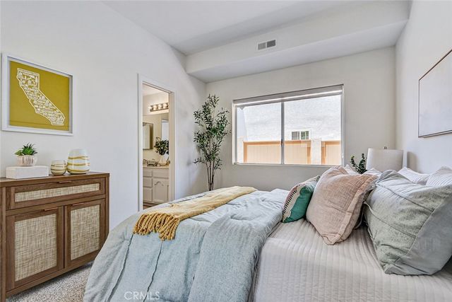 1909 Mathews Avenue A, Redondo Beach, CA 90278