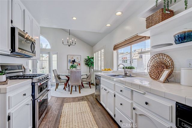 1909 Mathews Avenue A, Redondo Beach, CA 90278