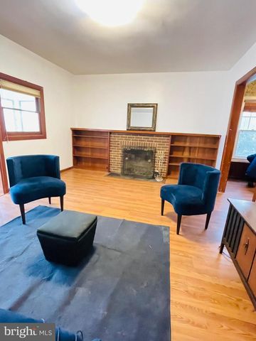 9066 BALTIMORE AVE, College Park, MD 20740