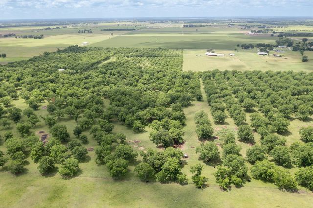 2640 County Road 107, Boling, TX 77420