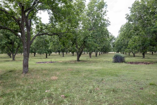 2640 County Road 107, Boling, TX 77420