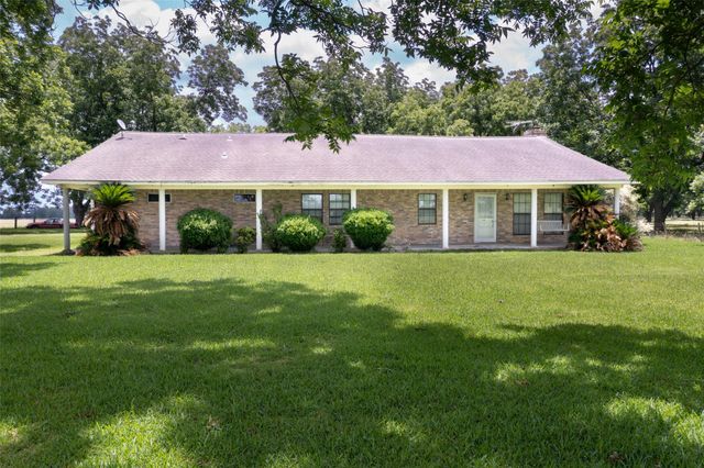 2640 County Road 107, Boling, TX 77420