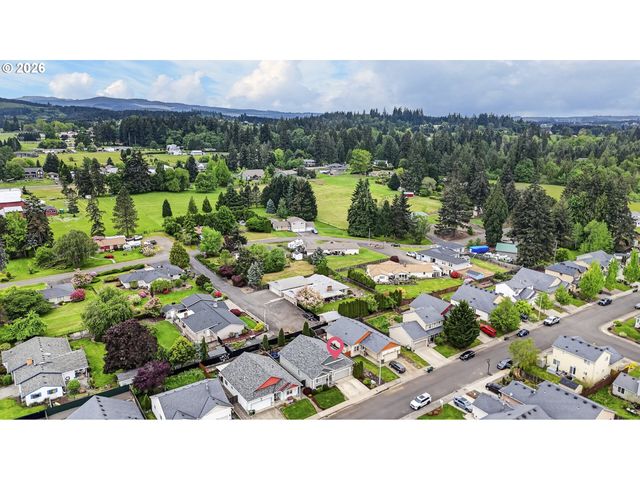 58684 NOBLE Rd, St Helens, OR 97051