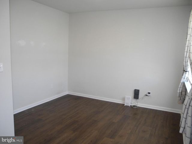 11216 CROSS FIELDS DR, Waynesboro, PA 17268