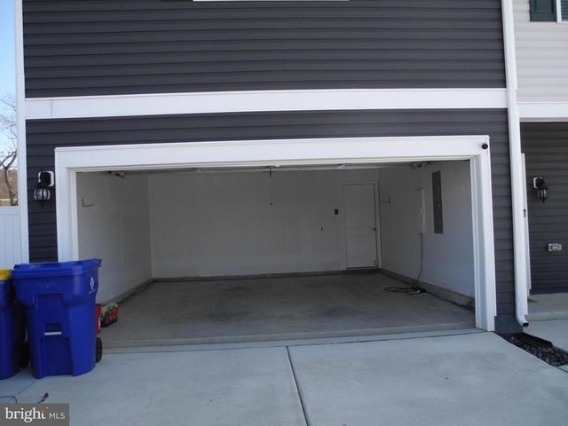 11216 CROSS FIELDS DR, Waynesboro, PA 17268