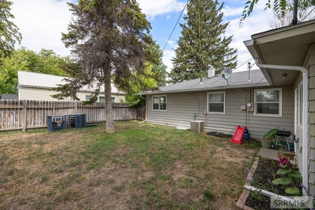 271 W 1st N, Rexburg, ID 83440