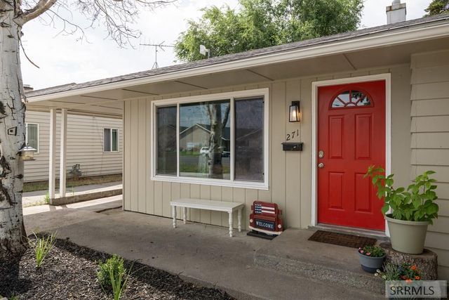 271 W 1st N, Rexburg, ID 83440