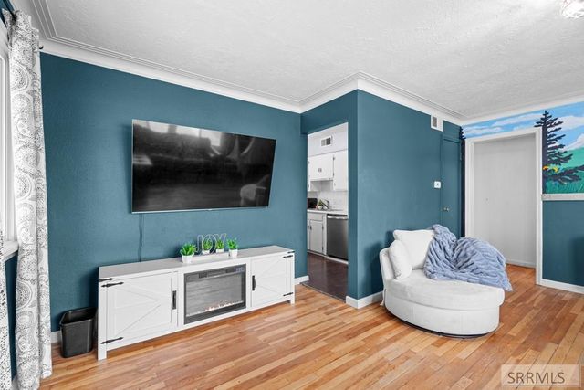 271 W 1st N, Rexburg, ID 83440