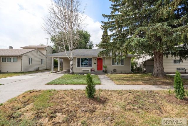 271 W 1st N, Rexburg, ID 83440